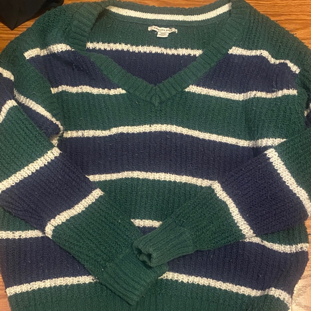 American Eagle Outfitters V-Neck Sweater in Green and Navy Stripes
